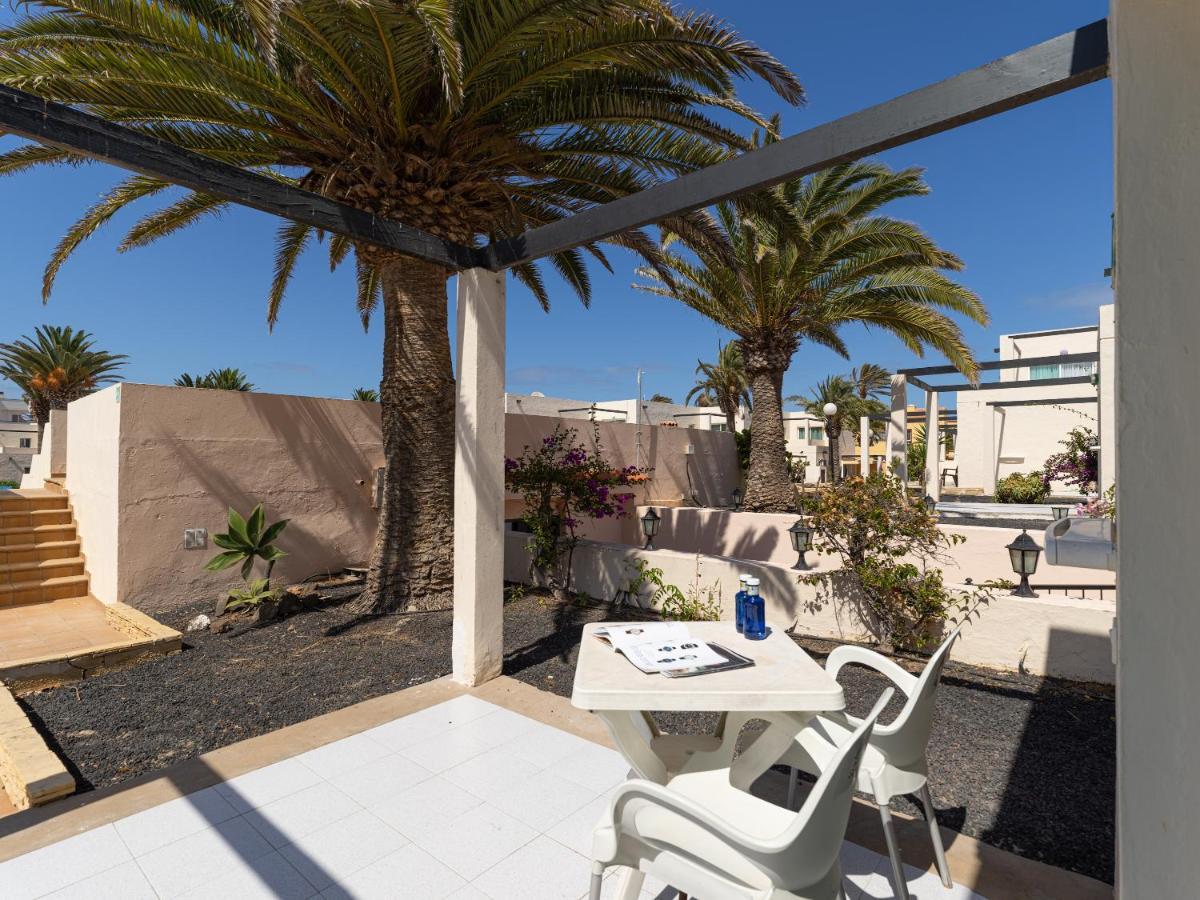 Apartamento 15 con terraza y piscina en Corralejo Exterior foto